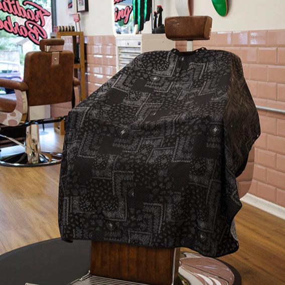 Cape gang - Patch Black Barbers Cape - Black and White