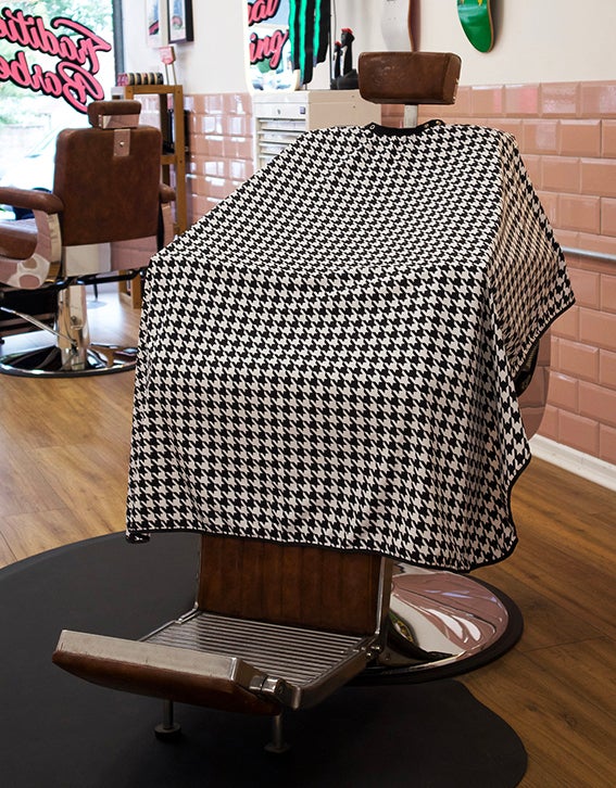 HOUNDSTOOTH CAPE